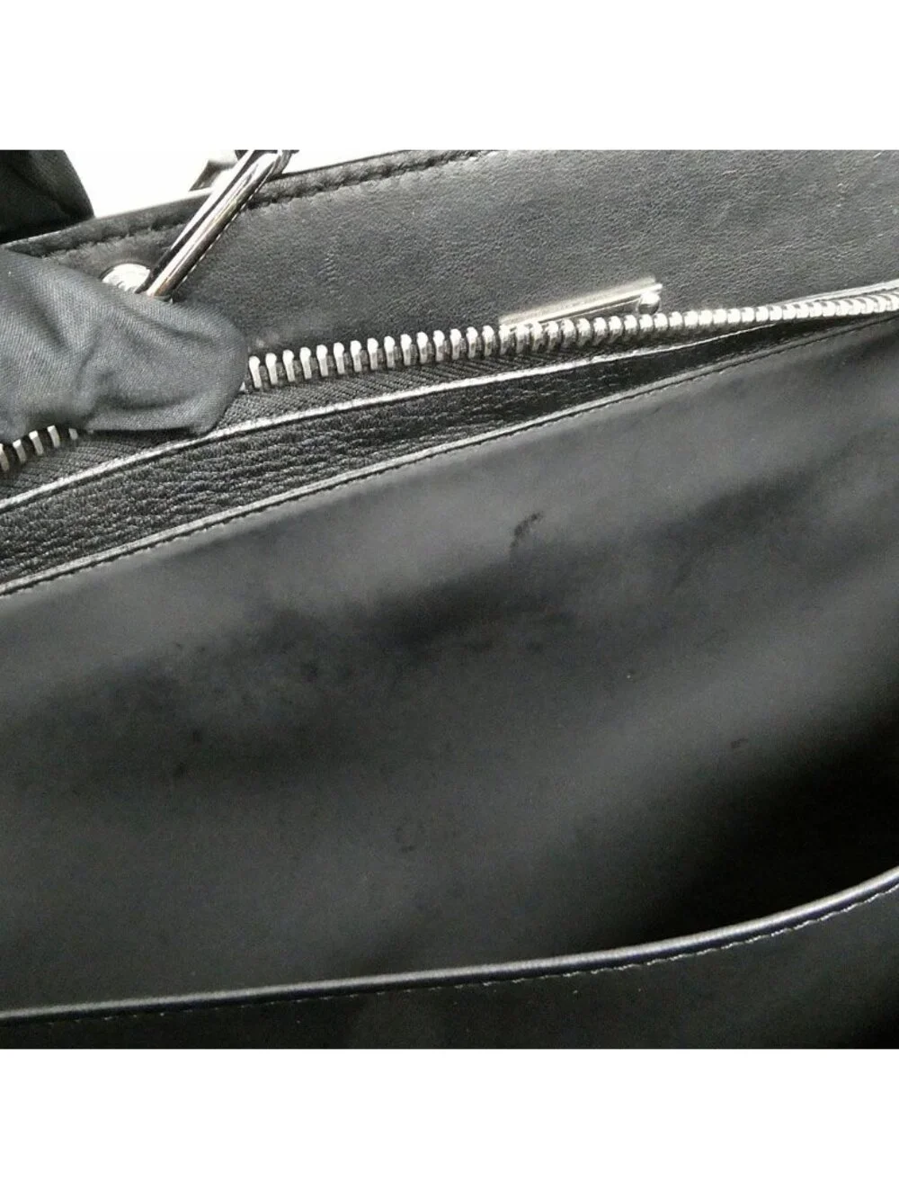 Fendi corner scuffs